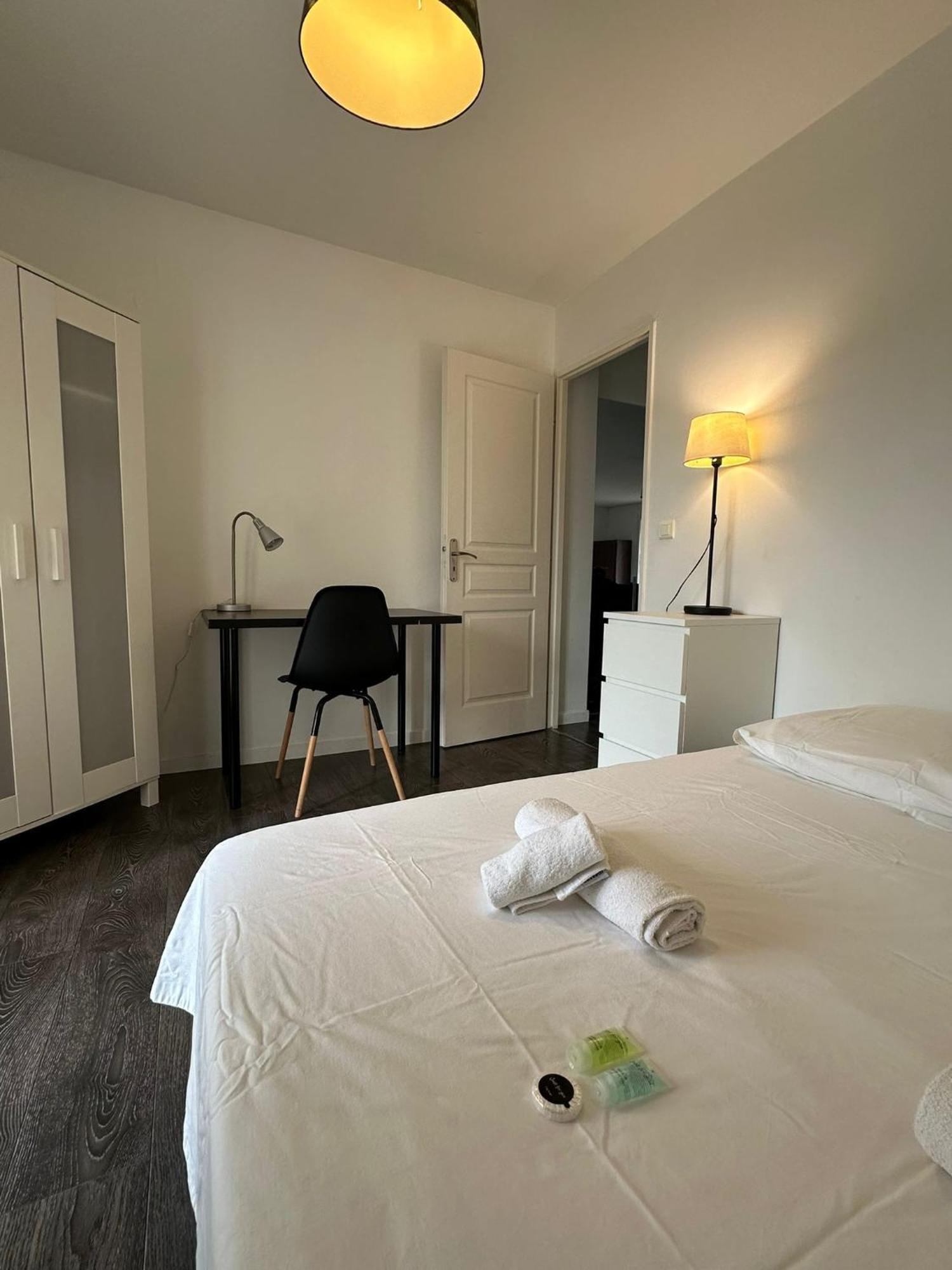 Villa Constance 3 Antibes - Spacieux Logement En Dernier Etage Exterior photo
