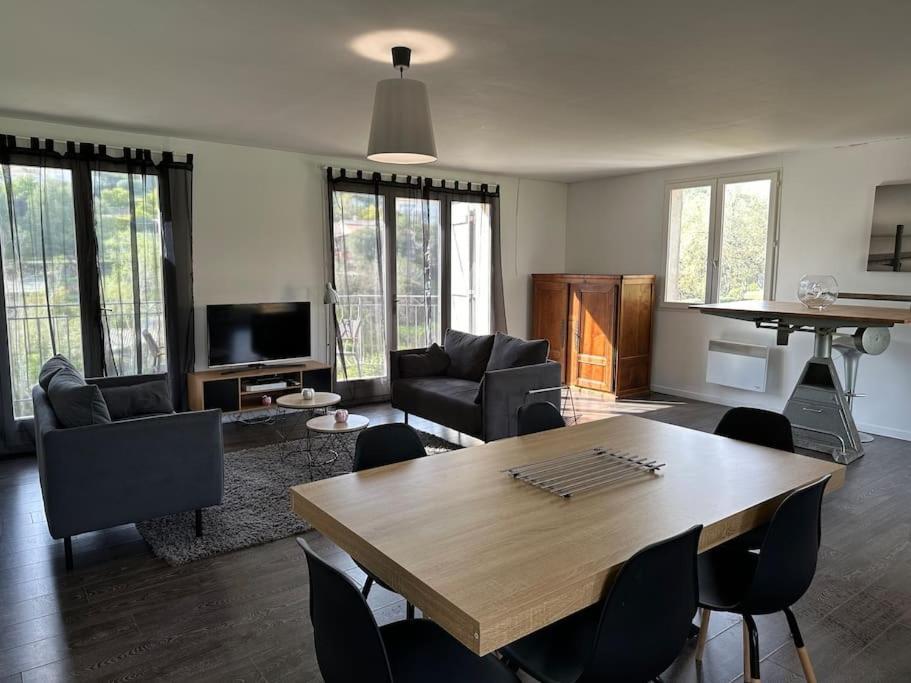 Villa Constance 3 Antibes - Spacieux Logement En Dernier Etage Exterior photo